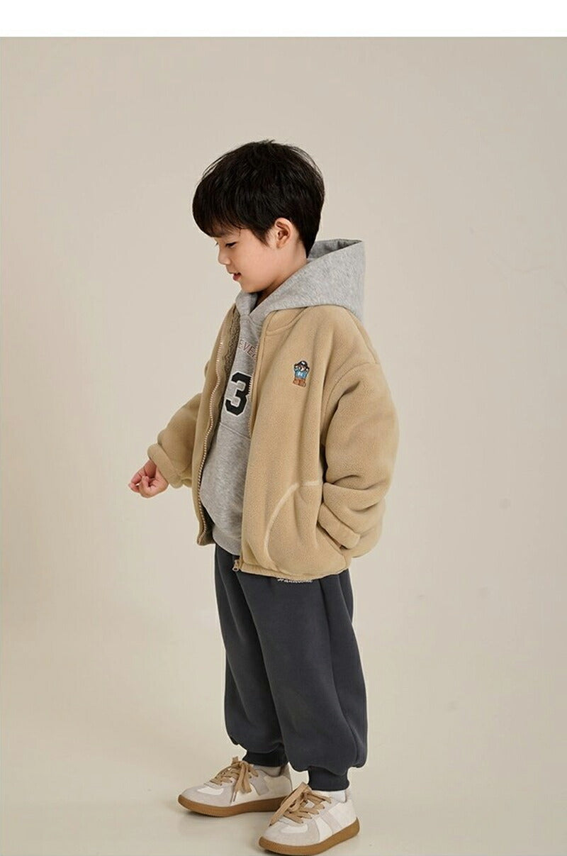 ブルゾン キッズ アウター キッズ ジャケット アウター 子供 男の子 女の子 ガールズ 女児 ジュニア フードなし スタンドカラー ファスナー もこもこ 暖かい 保温性抜群 冬 可愛い 通学 通園 おでかけ デイリー 子供服