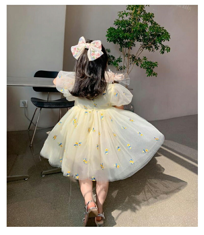 チュール ワンピース キッズ ドレス 半袖 女の子 結婚式 子供服 ベージュ ベビー服 春 夏 秋 フォーマル 膝丈 かわいい 子供 こども服 子ども服 子ども 七五三 ピアノ発表会 音楽会 演奏会 刺繍 キッズ服  シンプル おしゃれ