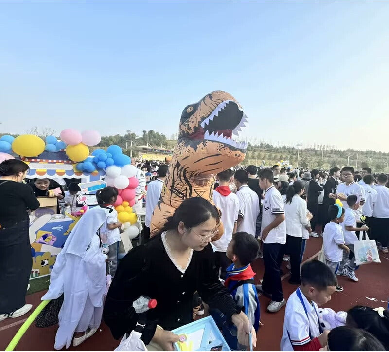 ティラノサウルス レース 顔出し コスプレ 恐竜着ぐるみ  恐竜コスプレ T-REX ハロウィン  怪獣 イベント エアコス インフレータブルスーツ 膨張式  試合 盛り上がる パーティー クリスマス 新年 誕生日 お祝い 卒業 大人用 子供用 膨らむ
