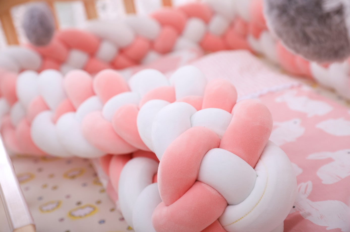 寝返り防止クッション 4本 4Mソフトノットピロー編み ベッドガード ノットクッション ベビー ベッドガード ベッドサイド サイドガード ベッドバンパー 赤ちゃ mhwl0724-4m