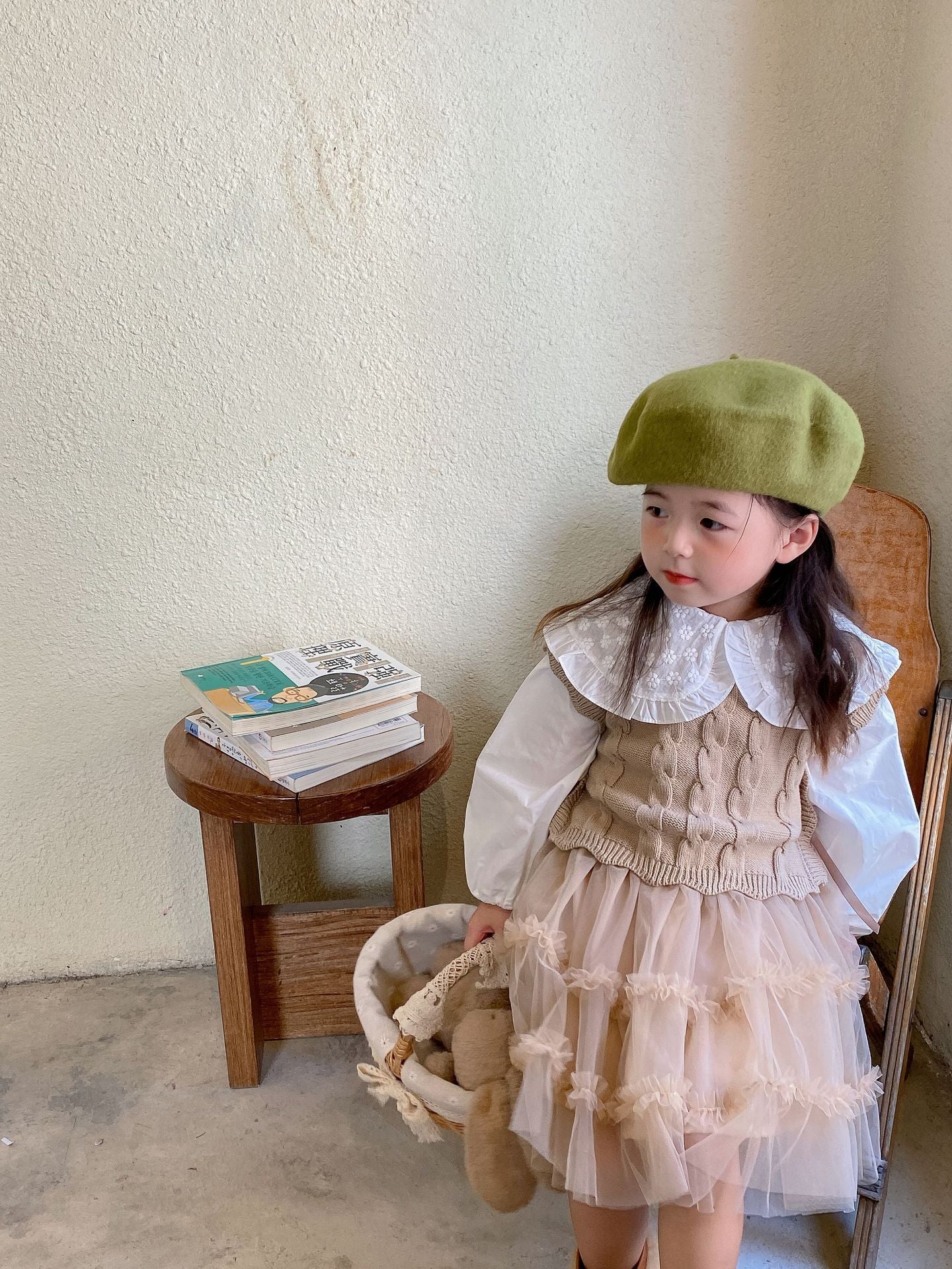 ニットベストキッズ ベビー  おしゃれ アウトウェア ベスト ノースリーブ 女の子 無地 袖なし 子ども チョッキ 春 秋 冬 韓国 かわいい  子供服  80 kidbesuto-001