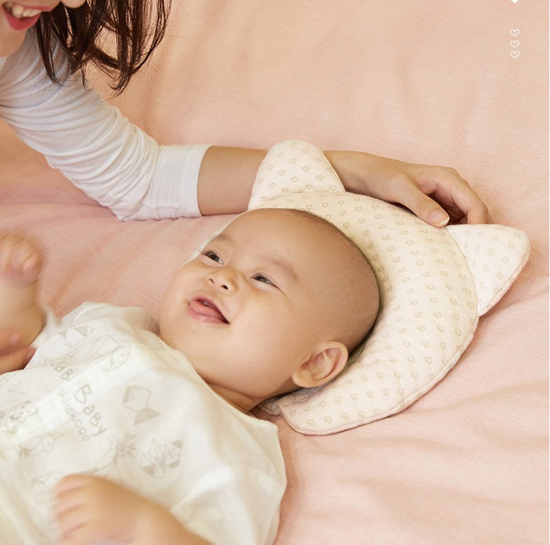 ベビーまくら ベビー枕 新生児 赤ちゃん 絶壁頭 斜頭 変形 猫背 防止枕 寝姿を矯 正 夜泣き 寝ハゲ対策 頭の形が良くなる 汗取り 快眠 小熊型 低反発ピロzt0727