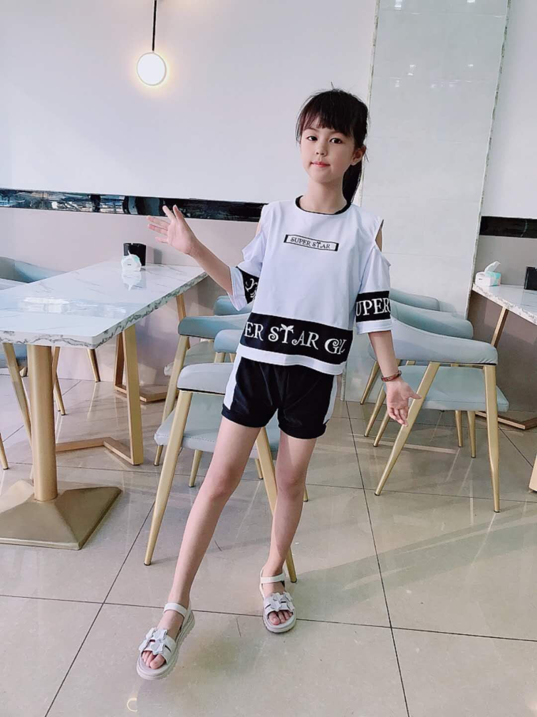 一部即納 水着 キッズ 女の子 セパレート スイムウェア ラッシュガード 半袖 パンツ スイムスーツ ビーチウェア 水泳 スクール水着 キッズ ジュニア 練習着 swimsuit-010