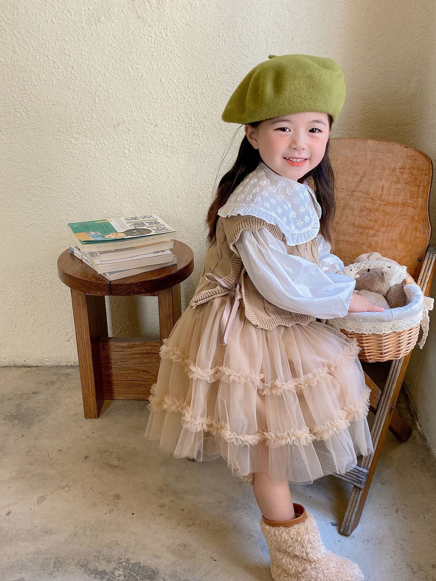 ニットベストキッズ ベビー  おしゃれ アウトウェア ベスト ノースリーブ 女の子 無地 袖なし 子ども チョッキ 春 秋 冬 韓国 かわいい  子供服  80 kidbesuto-001
