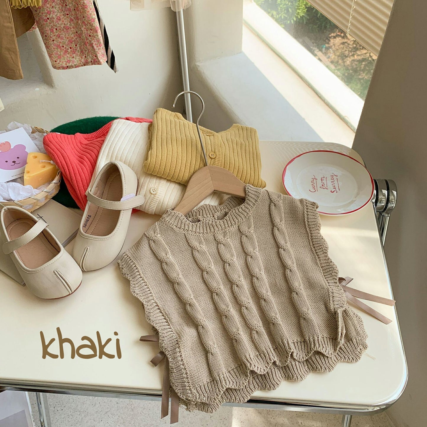 ニットベストキッズ ベビー  おしゃれ アウトウェア ベスト ノースリーブ 女の子 無地 袖なし 子ども チョッキ 春 秋 冬 韓国 かわいい  子供服  80 copysku-197