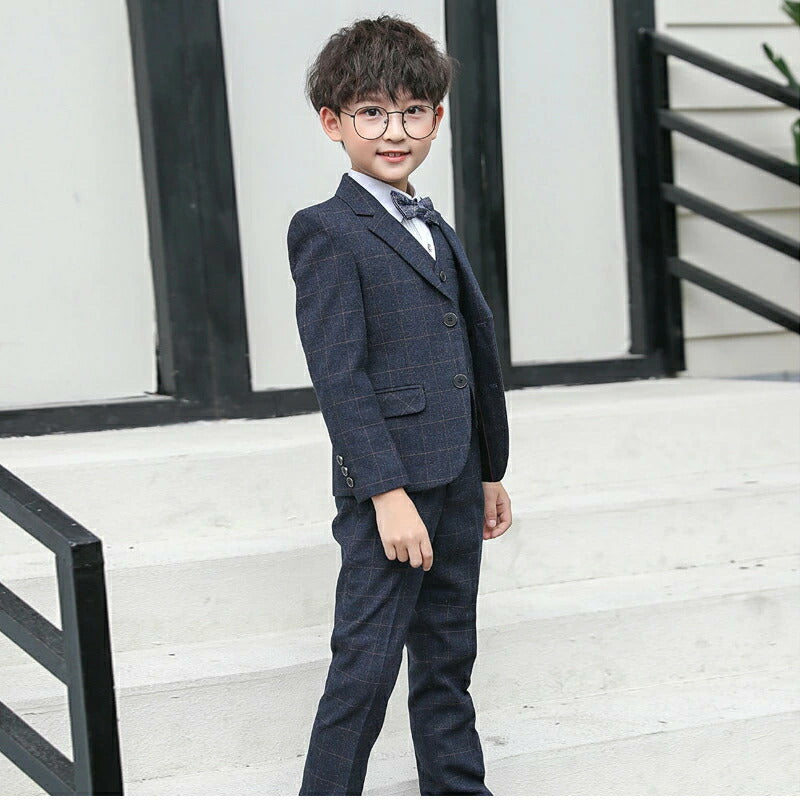 子供 スーツ 男の子 フォーマルスーツ 子供服 男の子スーツ 5点セット スーツ チェック柄 入学式 卒業式 高校生 小学生 中学生 紳士服 キッズ フォーマル おしゃれ 無地 ブローチ 通気性 肩パッド付き こどもスーツ 高級感 長袖 キッズスーツ