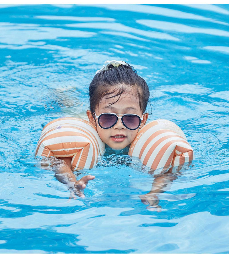 アームリング 両腕 浮き輪 水遊び キッズ 幼児 幼稚園児 ベビー 水遊び 夏休み 海プール 浮輪 ピンク ブルー 女児 男児 幼児 対象年齢３歳以上 腕輪の浮swimring-010